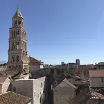 Ξενοδοχείο Slavija Culture Heritage 4*