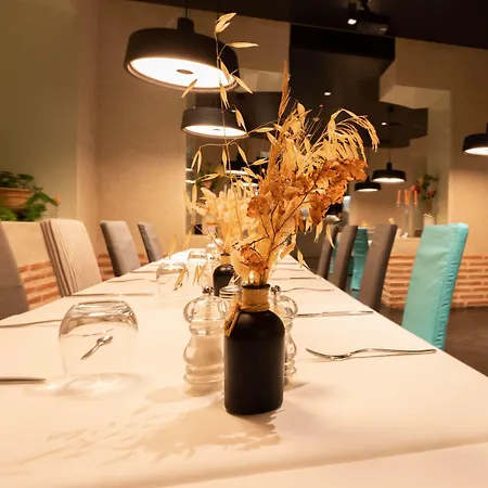 Slavija Culture Heritage Hotell 4*