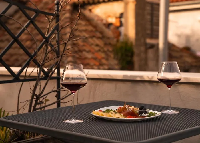 Slavija Culture Heritage Hotel 4*