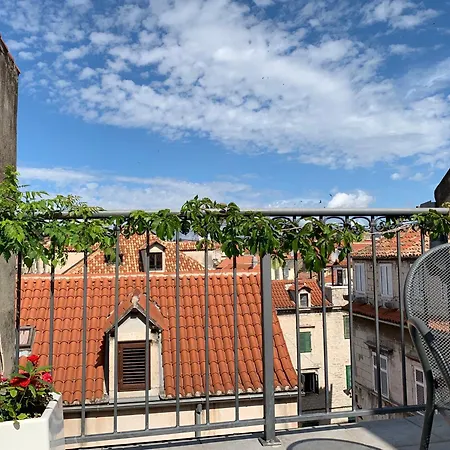 Slavija Culture Heritage Отель 4*